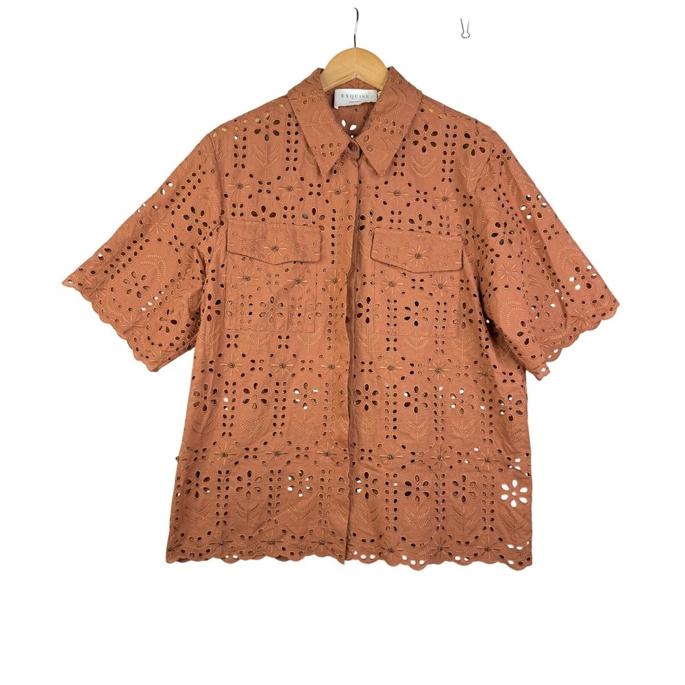 Exquise Anthropologie Eyelet Button Down Blouse‎ size 8 Brown